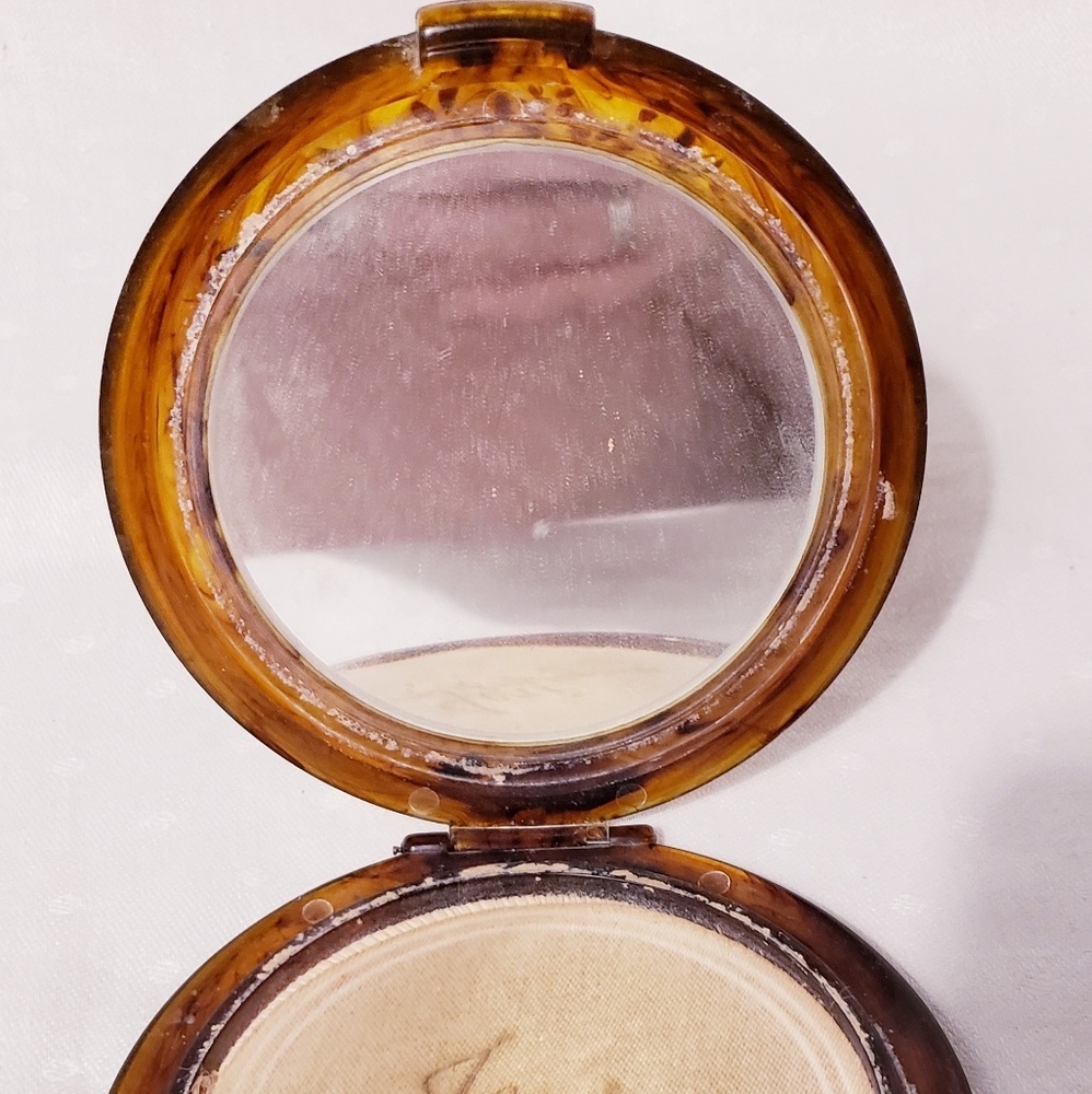 Vintage Mid-century Mod Large Powder Compact - Picture 4 of 5
